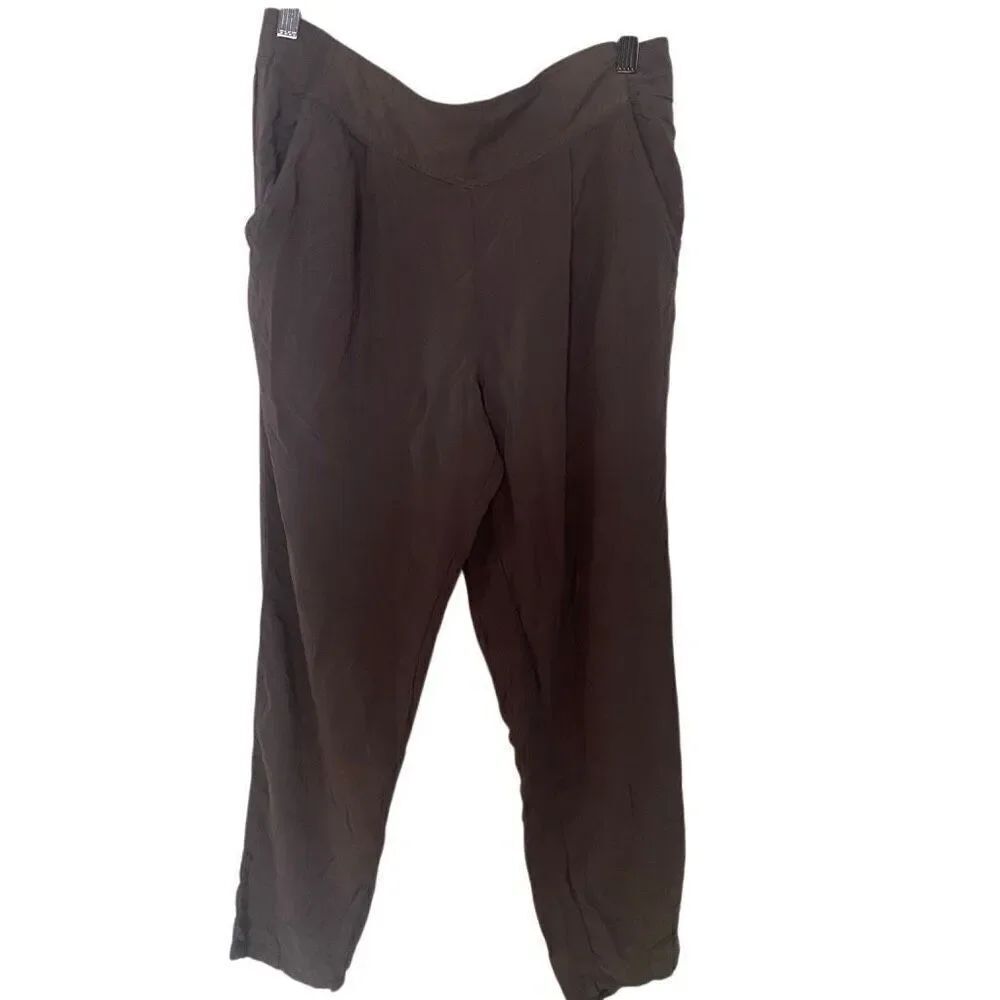 Free People medium brown pants pockets